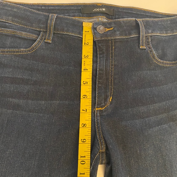 Joe's Jeans The Honey Curvy Bootcut in Rikki Dark Wash Size 32 - Picture 15 of 16